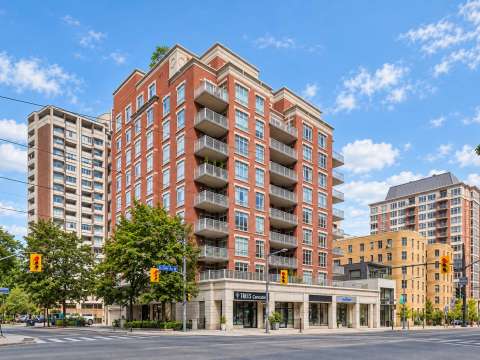 1 Deer Park Cres, Deer Park Residences