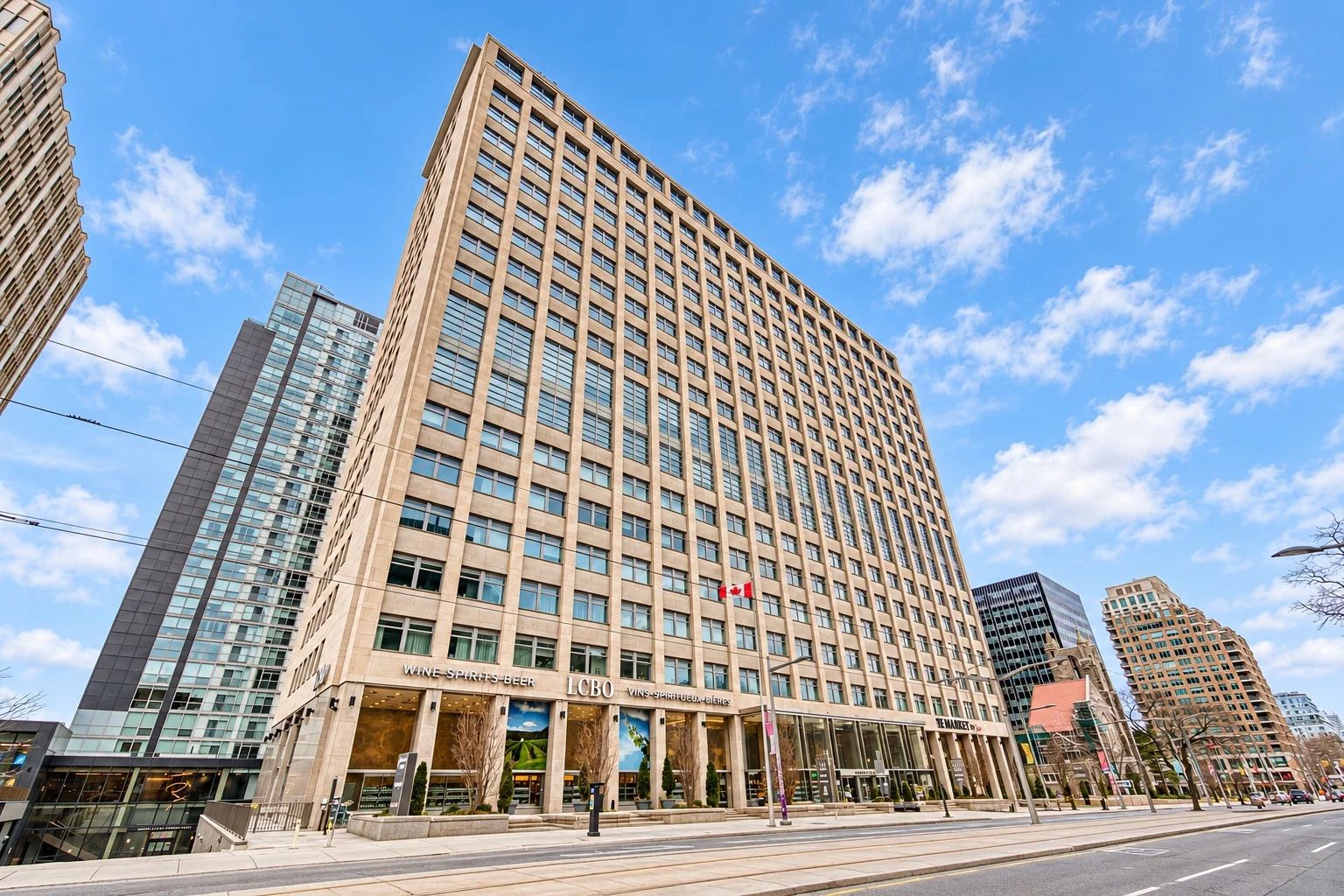 111 St Clair Ave W, Imperial Plaza